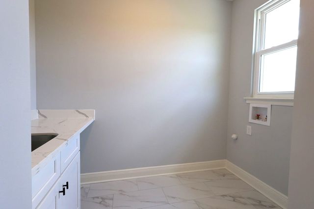 623 Jean Charles Boulevard, Gray, LA 70359