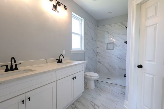 623 Jean Charles Boulevard, Gray, LA 70359