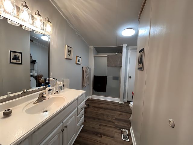 20213 Leisureland Road, Mabank, TX 75156