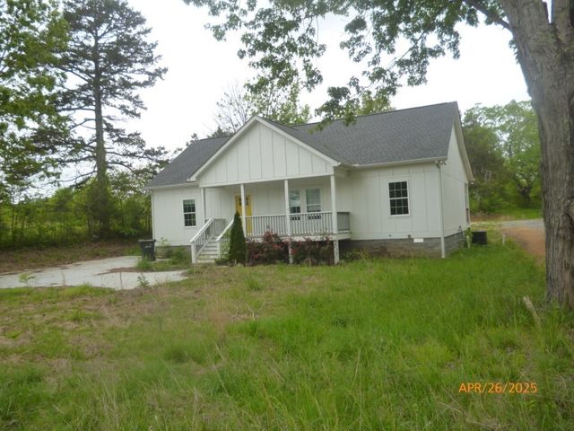 124 John Oliver Dr, Hohenwald, TN 38462