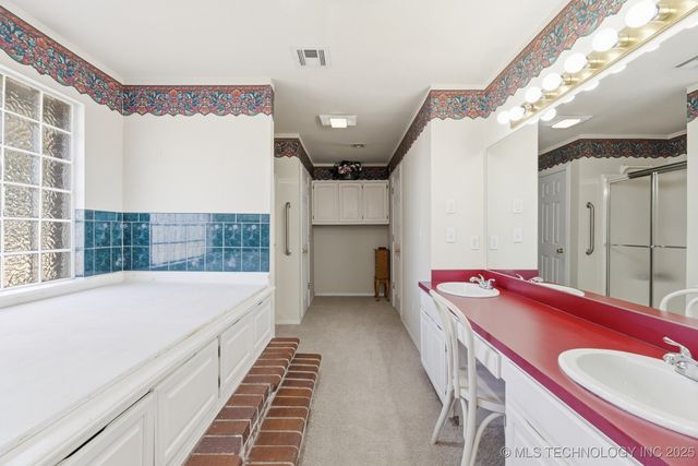 14022 N 150th East Avenue, Collinsville, OK 74021