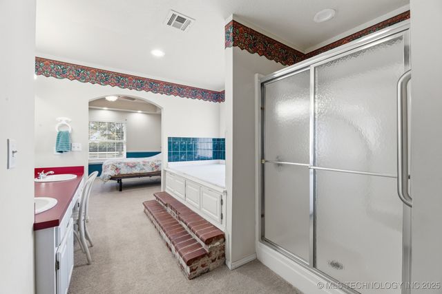 14022 N 150th East Avenue, Collinsville, OK 74021