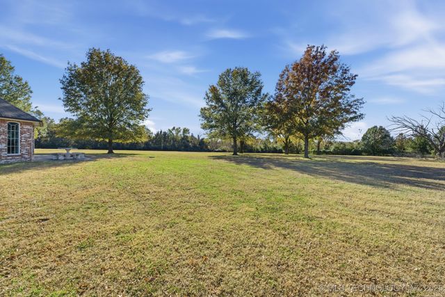 14022 N 150th East Avenue, Collinsville, OK 74021