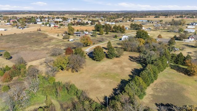 14022 N 150th East Avenue, Collinsville, OK 74021