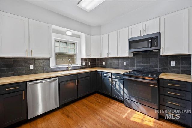 230 7th Ave N, Twin Falls, ID 83301