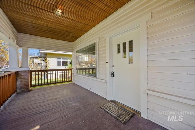 230 7th Ave N, Twin Falls, ID 83301