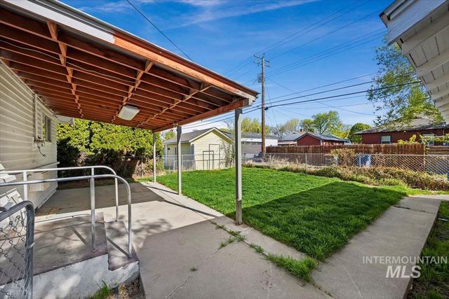 230 7th Ave N, Twin Falls, ID 83301