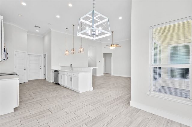 332 Wray Lane, Corpus Christi, TX 78412