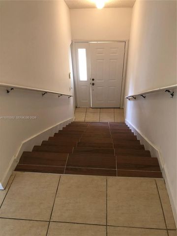 2268 SE 27th Dr 202-7F, Homestead, FL 33035