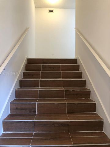 2268 SE 27th Dr 202-7F, Homestead, FL 33035