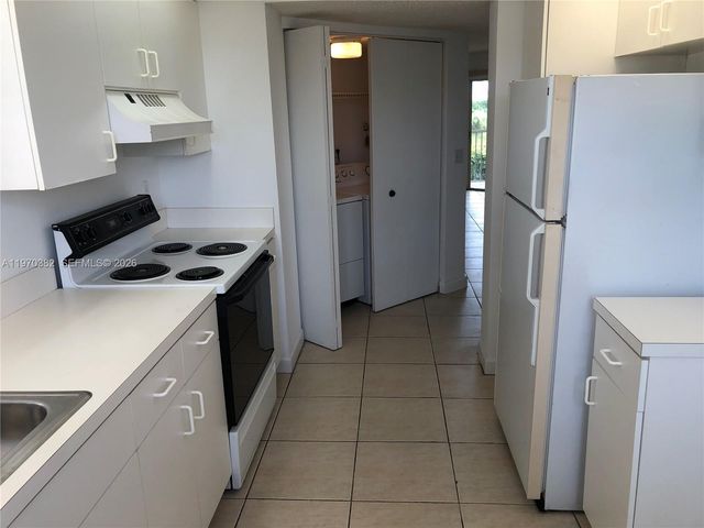 2268 SE 27th Dr 202-7F, Homestead, FL 33035