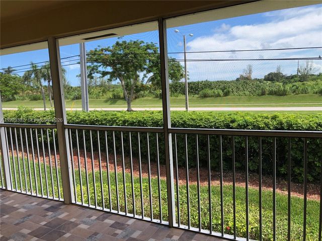 2268 SE 27th Dr 202-7F, Homestead, FL 33035