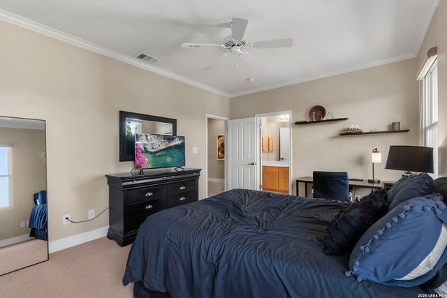 215 E MULBERRY AVE, San Antonio, TX 78212