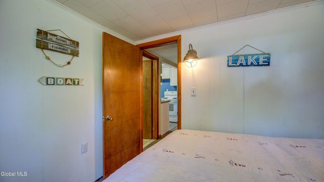 111 Pike Street, Broadalbin, NY 12025