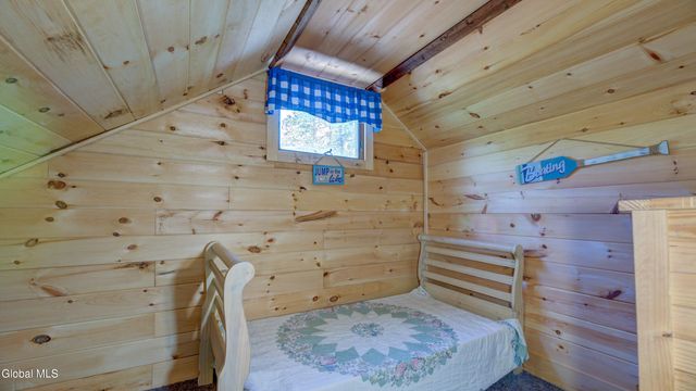 111 Pike Street, Broadalbin, NY 12025