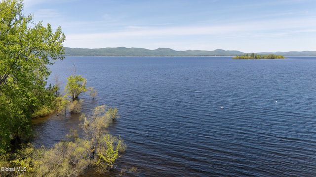 111 Pike Street, Broadalbin, NY 12025