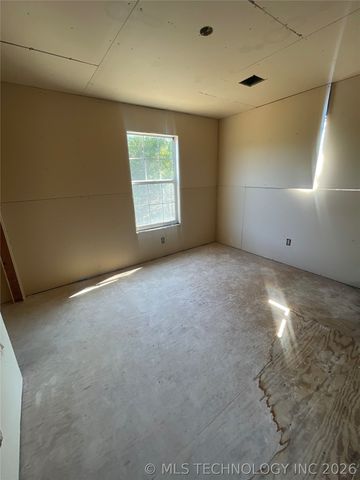 53186 S 36640 Road, Terlton, OK 74081