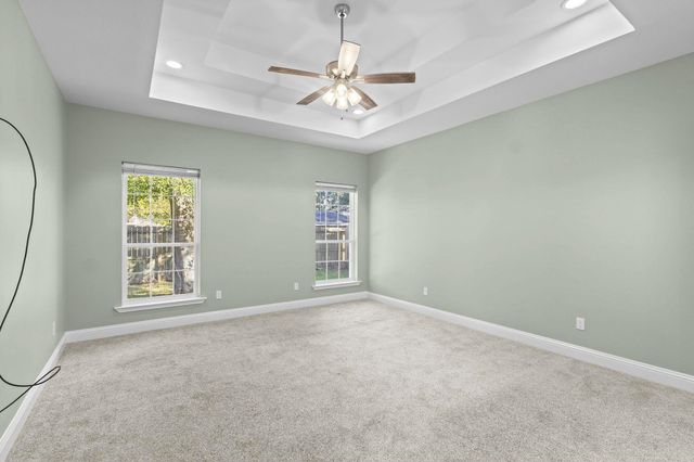 790 Bridgeview, Bridge City, TX 77611