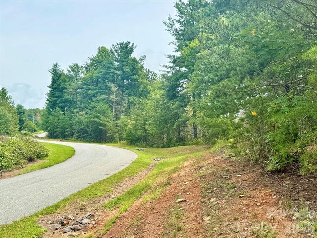 1.46 acres, Lot 48 Tomahawk Ridge Drive Lot 48, Lenoir, NC 28645