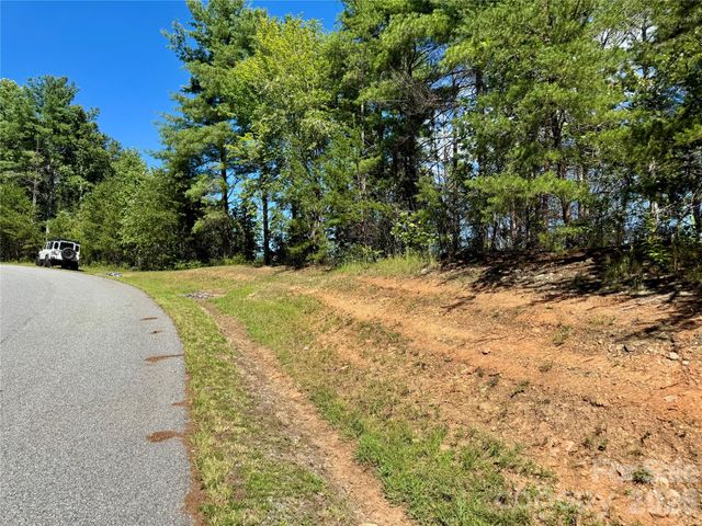 1.46 acres, Lot 48 Tomahawk Ridge Drive Lot 48, Lenoir, NC 28645