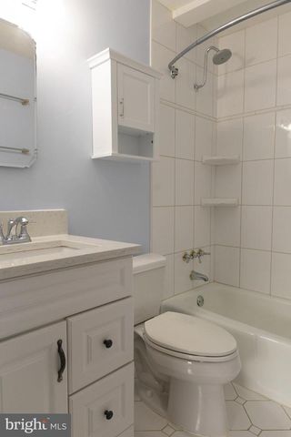 518 W DEER PARK RD #19-F, Gaithersburg, MD 20877