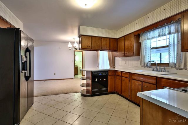 2481 Cincinnati Dayton Road, Middletown, OH 45044