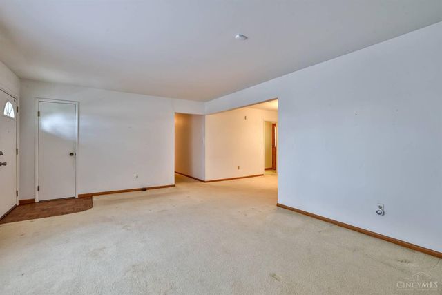 2481 Cincinnati Dayton Road, Middletown, OH 45044