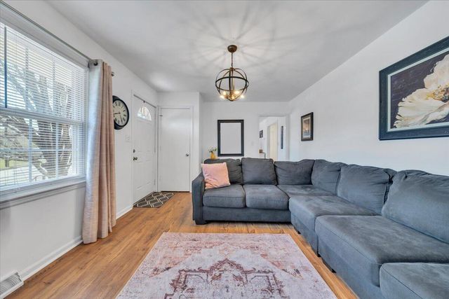 5523 Taney DR, Roanoke, VA 24019