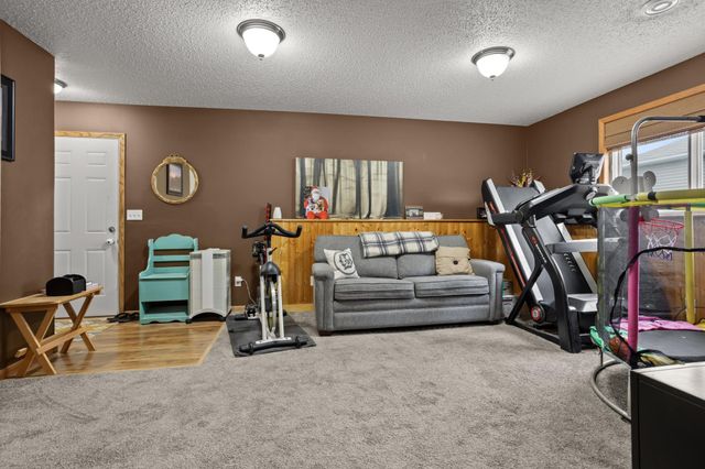 4758 Townsite Place S, Fargo, ND 58104