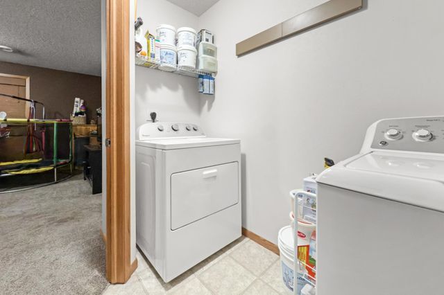 4758 Townsite Place S, Fargo, ND 58104