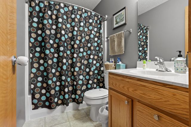 4758 Townsite Place S, Fargo, ND 58104