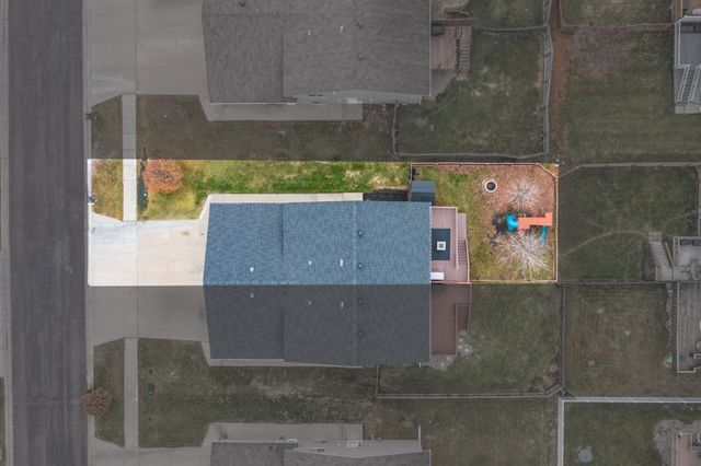 4758 Townsite Place S, Fargo, ND 58104