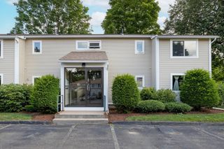14 Arbor Way D, Holyoke, MA 01040