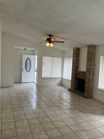 9566 Bowen, San Antonio, TX 78250