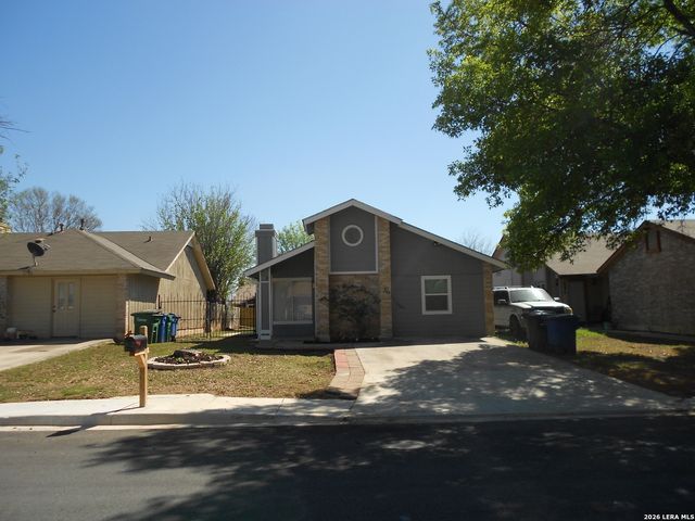 9566 Bowen, San Antonio, TX 78250