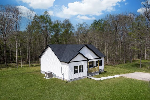 1416 East Piney Road, Dickson, TN 37055