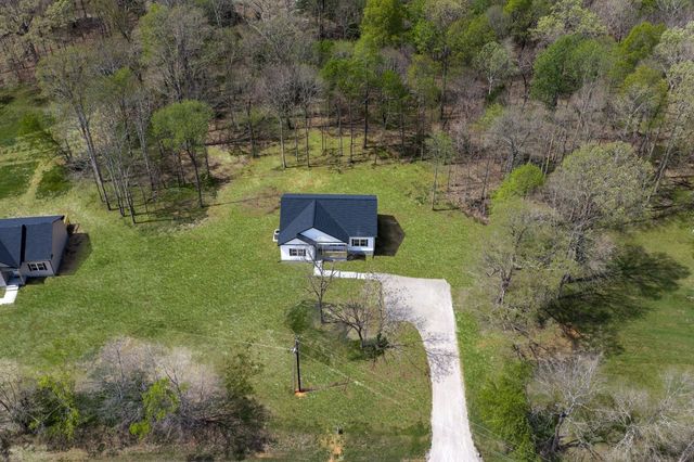 1416 East Piney Road, Dickson, TN 37055