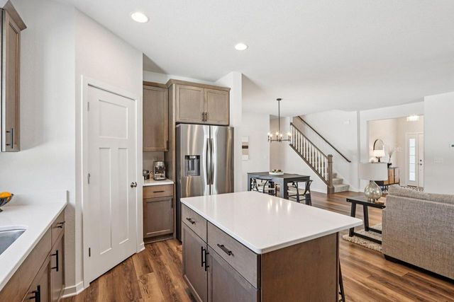 532 Wild Oak ROAD, Hartland, WI 53029