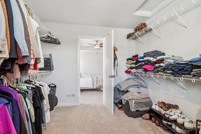 532 Wild Oak ROAD, Hartland, WI 53029