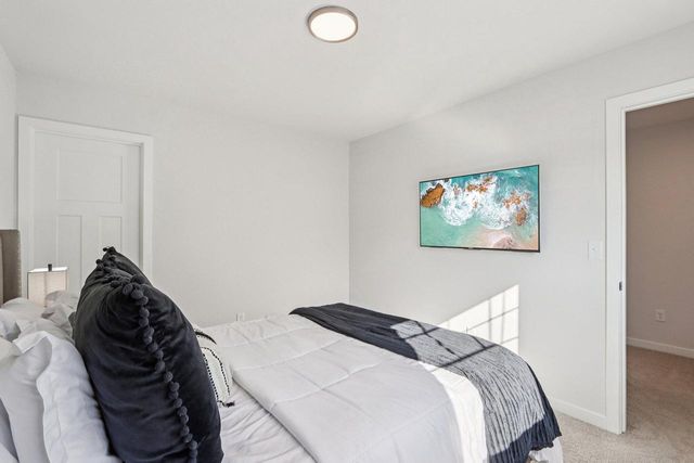 532 Wild Oak ROAD, Hartland, WI 53029