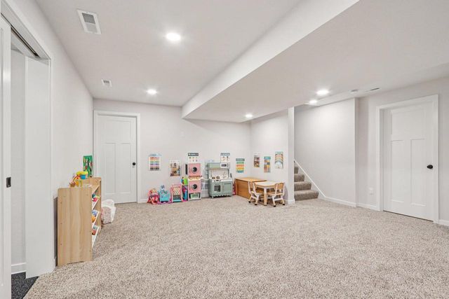 532 Wild Oak ROAD, Hartland, WI 53029