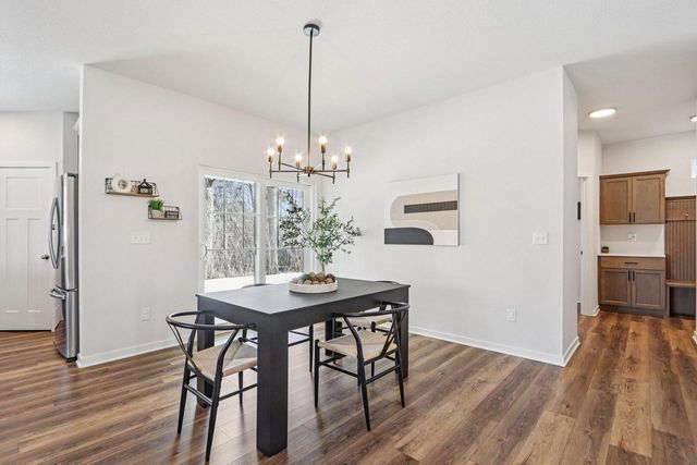 532 Wild Oak ROAD, Hartland, WI 53029