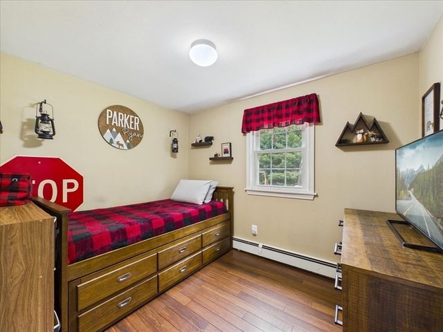 84 Seekell St, Taunton, MA 02718