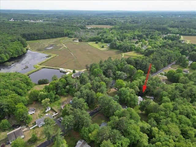 84 Seekell St, Taunton, MA 02718