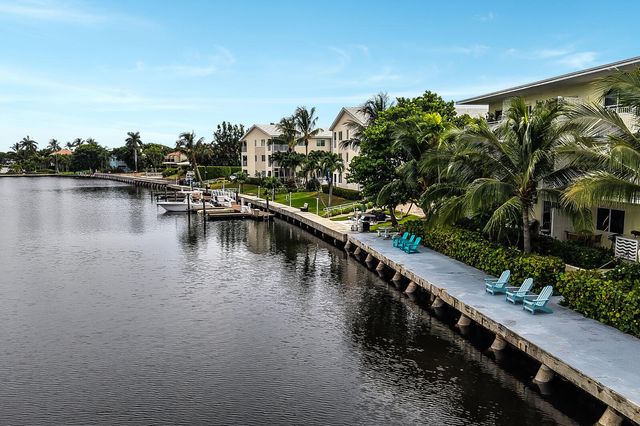 6520 N Ocean Boulevard 6, Ocean Ridge, FL 33435