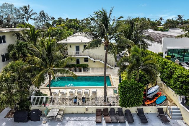 6520 N Ocean Boulevard 6, Ocean Ridge, FL 33435