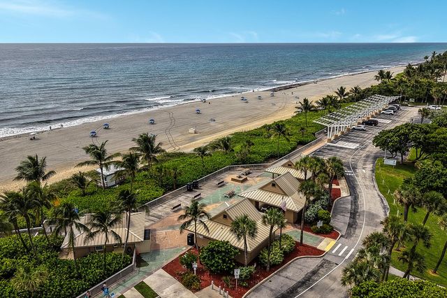 6520 N Ocean Boulevard 6, Ocean Ridge, FL 33435