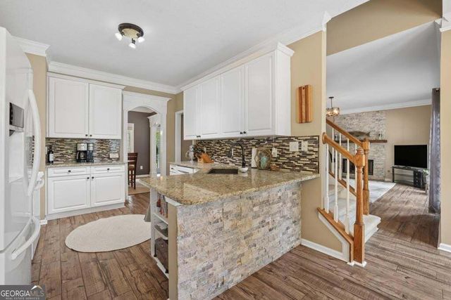 2930 Heatherstone Drive, Cumming, GA 30041