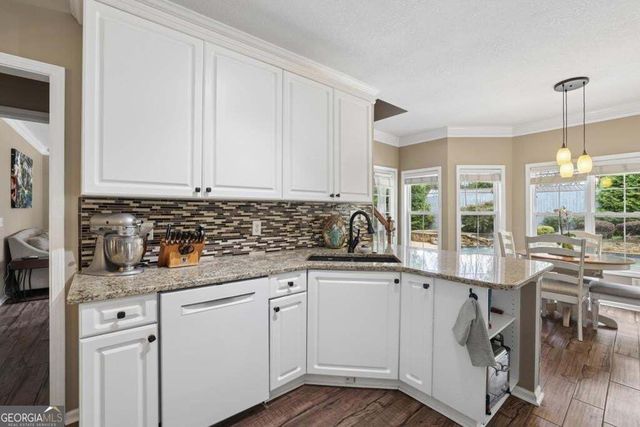 2930 Heatherstone Drive, Cumming, GA 30041