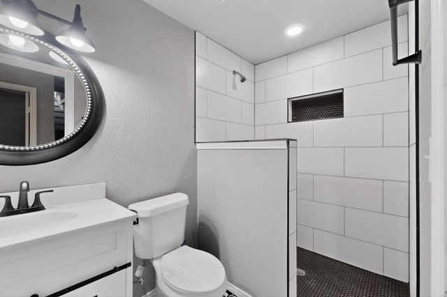 400 S Oak Street, Ranger, TX 76470